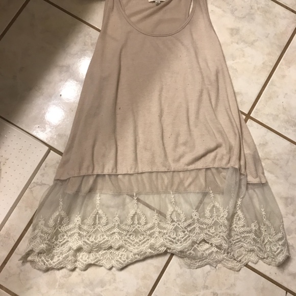 UmGee tunic out dress size small but fits medium easily - Picture 5 of 5